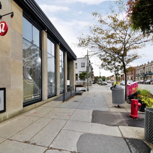 4895 Sherbrooke Street West, view 2